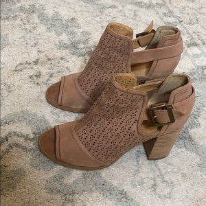 Tommy Hilfiger Open toe Bootie